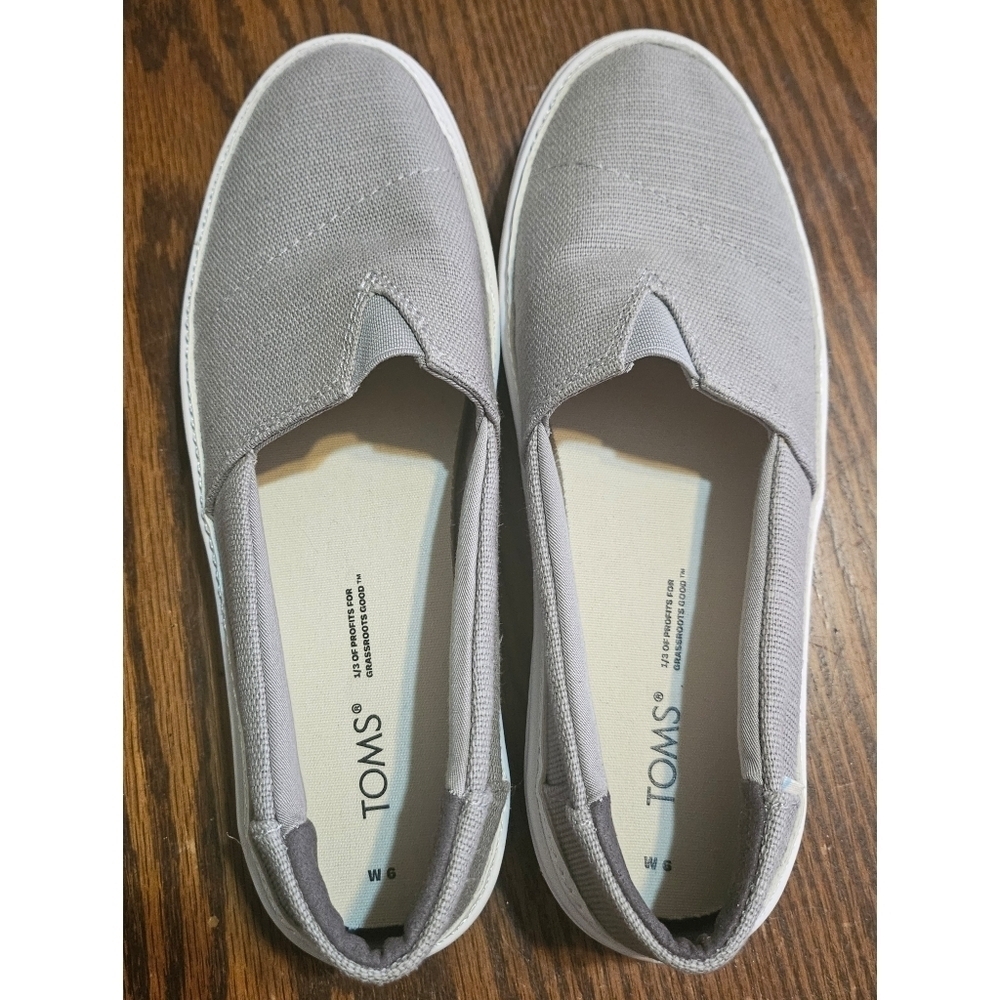 TOMS Parker Slip On Woman's Canvas Shoes